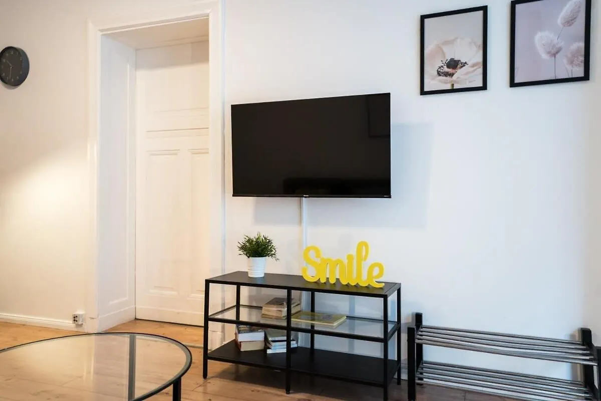 Great Apartment In Berlin Neukoelln Germania