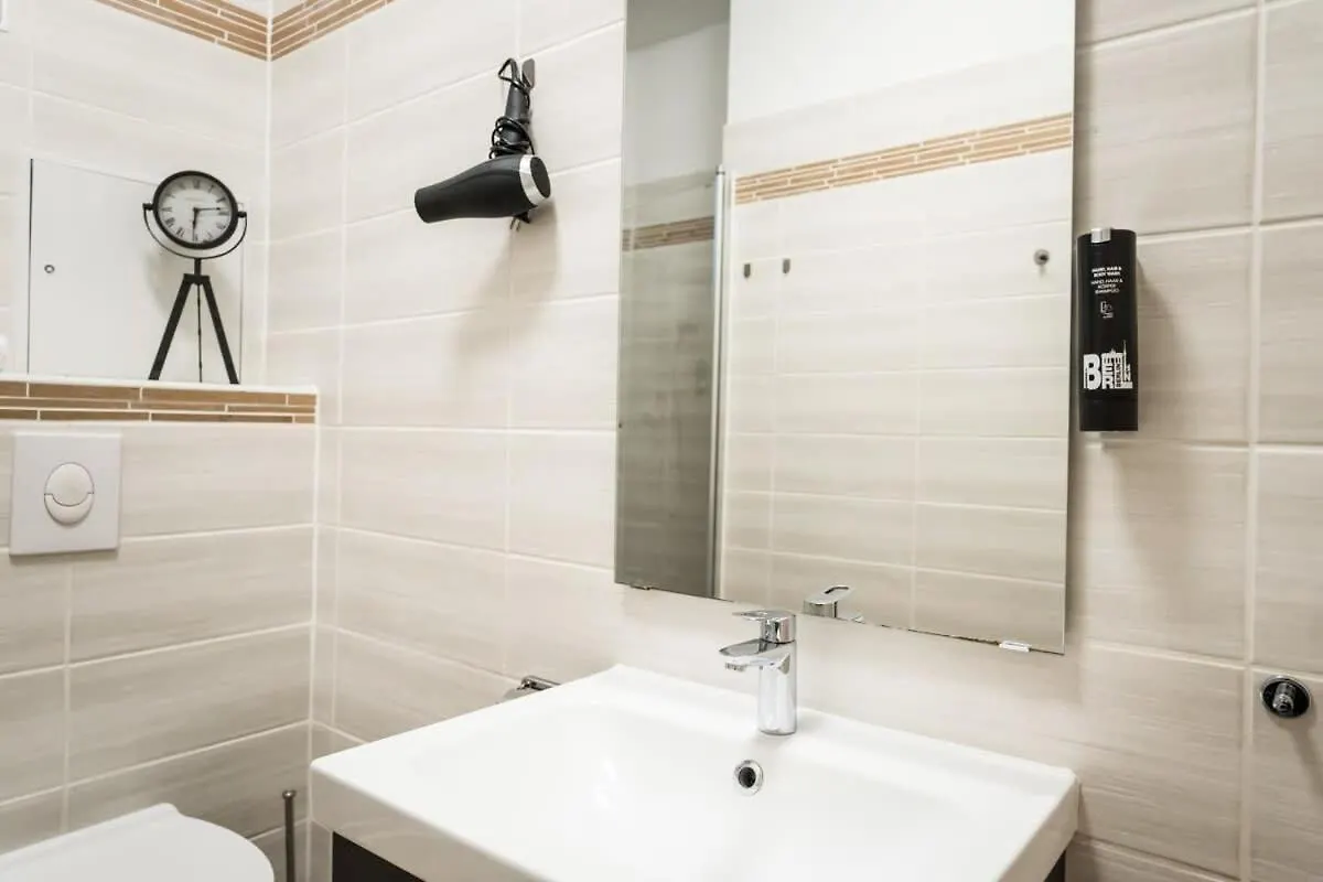 Great Apartment In Berlin Neukoelln